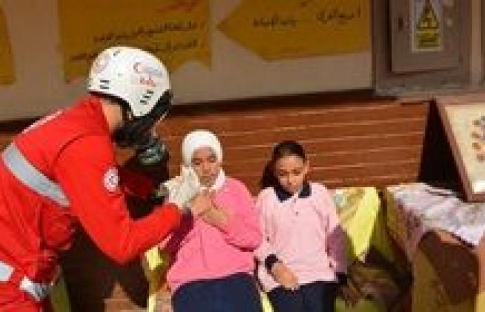 محافظ الجيزة : تنفيذ سيناريو افتراضي لإخلاء مدرسه هشام شتا نتيجة حدوث هزه أرضيه وحريق