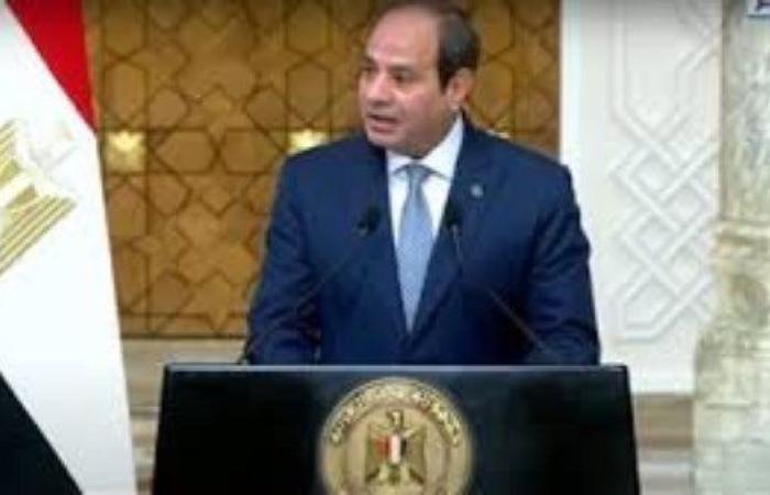 السيسي:عشان نعطي الطالب تعليما محترما ..نحتاج 10 آلاف دولار للطالب سنويا